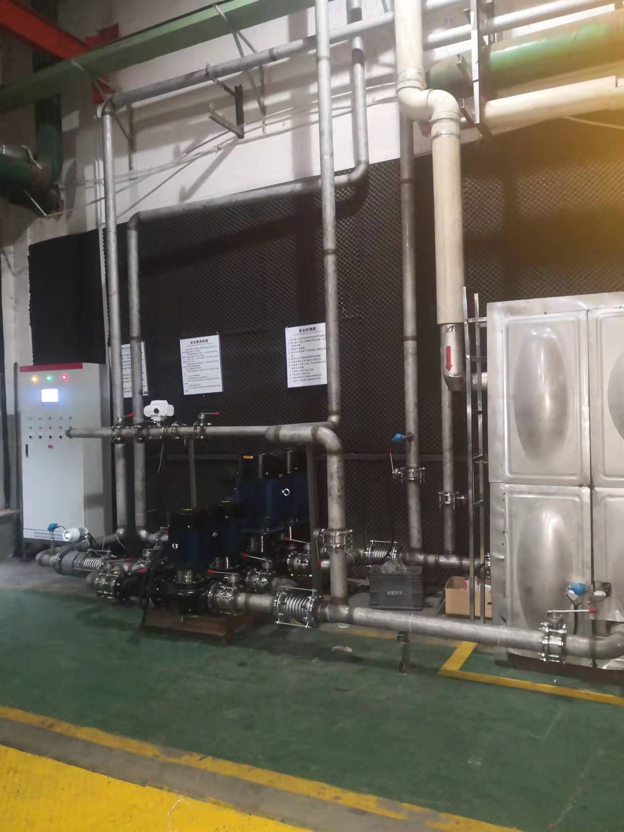 空壓機余熱回收中央控制器
